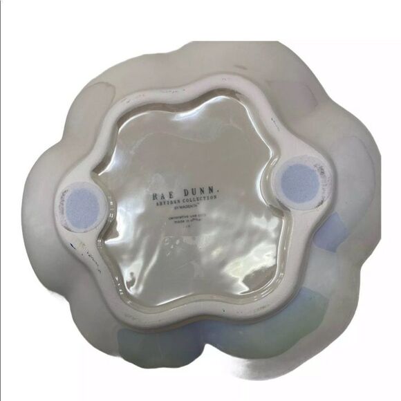 Rae Dunn New 2021 Halloween "BOO" White Iridescent Ceramic Pumpkin VHTF Horror - Picture 6 of 7